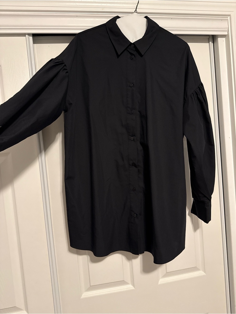 Women’s Black Button-Up Shirt Dress with Spread Collar & Puff Sleeves